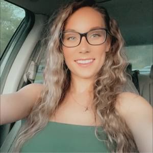 Meet your Posher, Kara